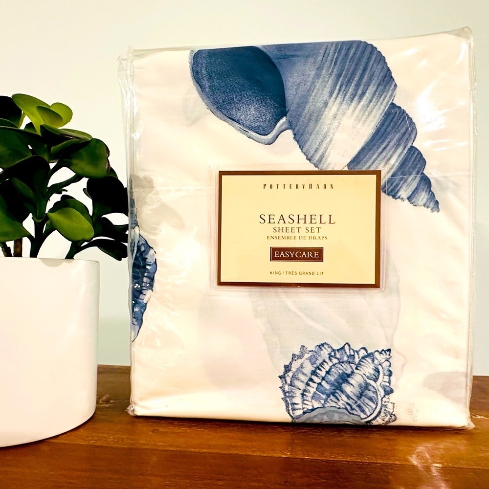 NEW RARE Pottery Barn Seashell Sheet Set King Easy Care White Blue Shells